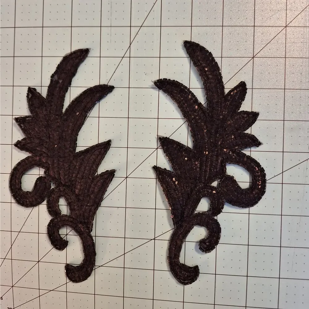 Unbranded black leaf